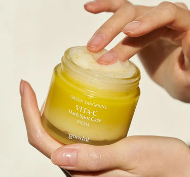 Green Tangerine Vita C Dark Spot Care Cream